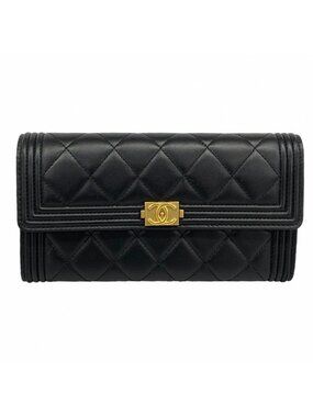 Chanel Wallet Boy Lambskin Black Gold